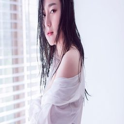 高质量18+手游：探索成人游戏的精彩与未来发展