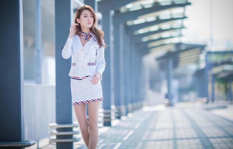 嫩草影视入口成本与效益分析