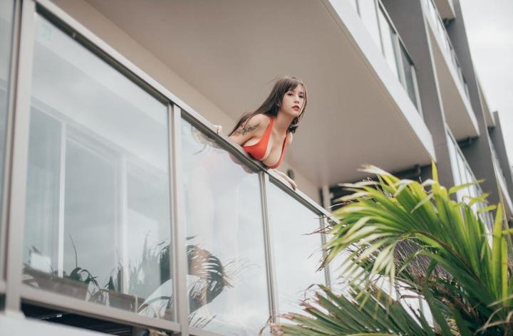 女性柔韧的文化象征